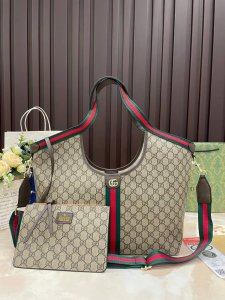 Details of the Gucci Giglio series large tote bag Gucci's classic and versatile