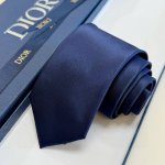 Officially synchronized new Dior tie, a rare choice for Dior men in 2025, showca