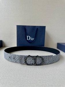Width 3.5Cm This 35Mm Double-Sided Belt Combines Elegance With Modernity. Double