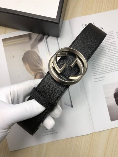 Delivered With Full Counter Gift Box Packaging. Gucci: Original Single-Layer Cal