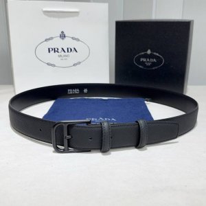 Prada, Saffiano calfskin belt, stylish and sophisticated! Versatile and elegant