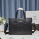 New Versace men's top-grade handbag crossbody bag is a hot-selling item in the