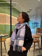 This Burberry reversible scarf is absolutely gorgeous! It's so stylish and char