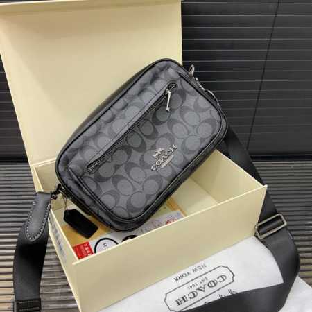 Coach Graham Elise shoulder bag, men's crossbody camera bag, classic logo design - Click Image to Close
