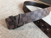 Comes with full boutique gift box packaging. Louis Vuitton men's original belt,