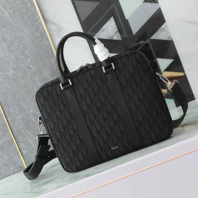 This briefcase combines classic elegance with Dior's couture spirit. The rigid s