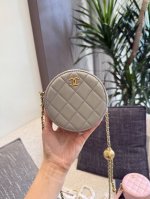 Chanel small golden ball cake 11cm with box DDD