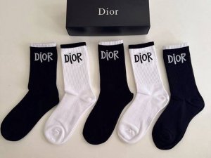 Special Dior women's knee-high socks, box of five, made of pure cotton, soft an