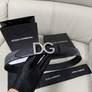 Dg, width 4.0Cm Dolce&Gabbana's new calfskin belt is full of capable attitude. T