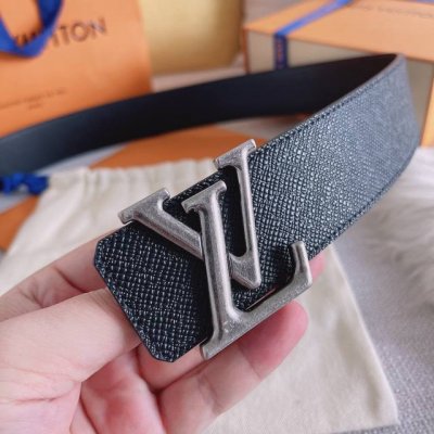 Special Lv: This belt adopts double-sided design, one side is the first layer of