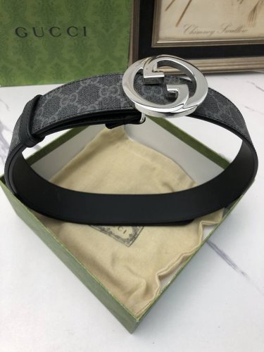 Gucci: Original Fabric, Imported Cowhide Lining. Original Buckle, Original Leath
