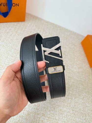 Product Name: Louis Vuitton Belt - Original Single Belt Model: Hook, Classic Pur