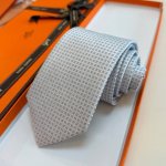 Men's New Tie Series - Small H Letter Tie. Rare H brand releases a thousand diff