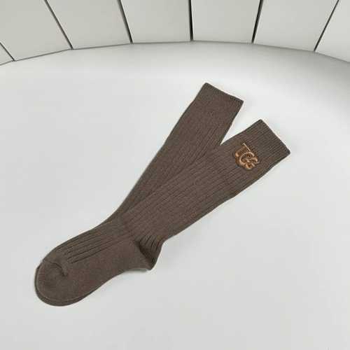 Special Packaging Ugg New Classic Calf-Style Accessory Socks! One pair per box,