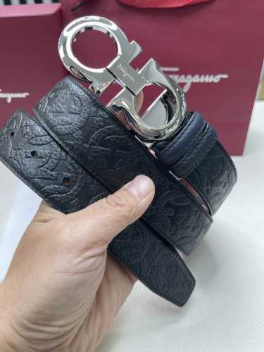 Fila double-sided imported calfskin, with a delicate and soft feel. Paired with