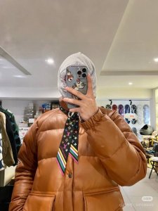 Lv official new silk scarf Murakami Takashi white tri-color most cost-effective