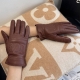 2025 New Exclusive First Release Ugg Touchscreen Gloves Original Quality, Offici