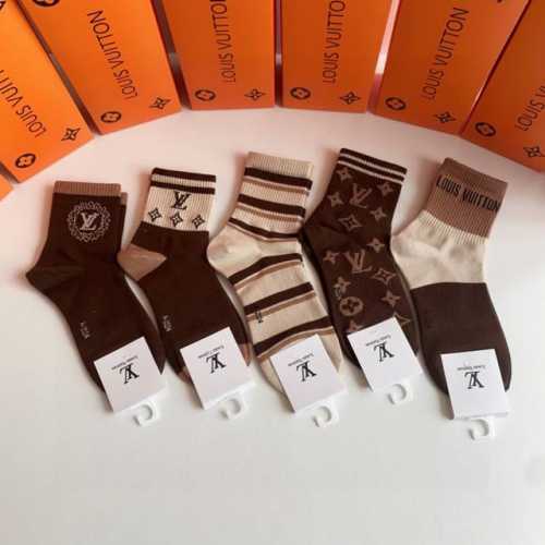 Special Packaging Lv Louis Vuitton New Classic Mid-Length Slouch Socks! Five pai