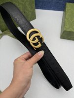 Brand Gucci Automatic Description Made of premium Gucci Signature leather, with