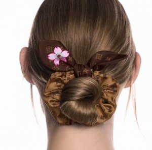 Lv Sakura series hair ties are both cute and high-end. These Lv hair ties attrac