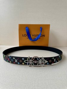 3.0 Wide Lv Double-Sided Belt Made Of Stitched Leather And Small Black And White
