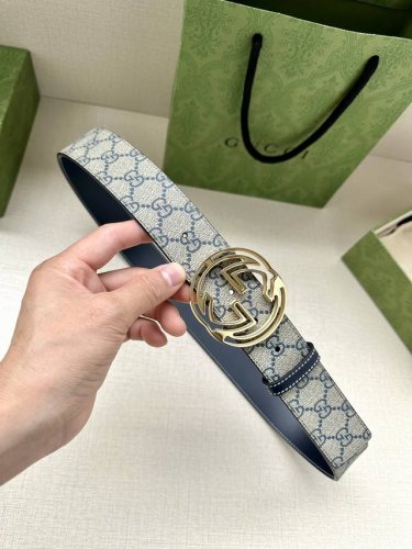 Width 3.8Cm Gucci Gg Supreme canvas belt with interlocking double G buckle. Belt