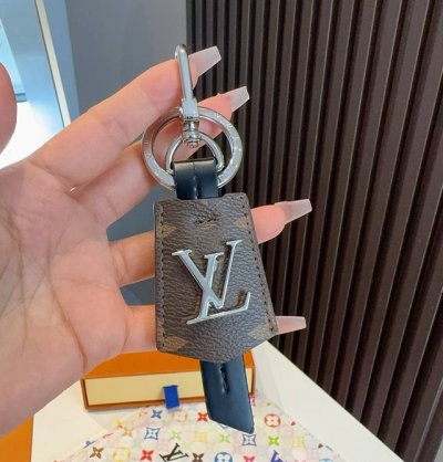 Louis Vuitton official website M63620 Lv Cloches-Cles bag accessories and keycha