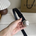 Troewe's New Smooth Cowhide Leather Belt, Decorated With Metal Loewe Brand Logo,