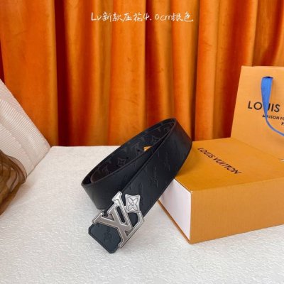 Louis Vuitton Classic Authentic Quality, Classic Embossed Surface Paired With Or