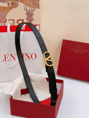 Special - Warren House New Belt This Leather Belt Is Meticulously Crafted In Ita