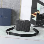 Built-in sensor chipAuthentic product available in the counter, top qualityDior