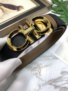 Ferragamo: Original single-grain cowhide lychee tattoo, black and tan two-tone d