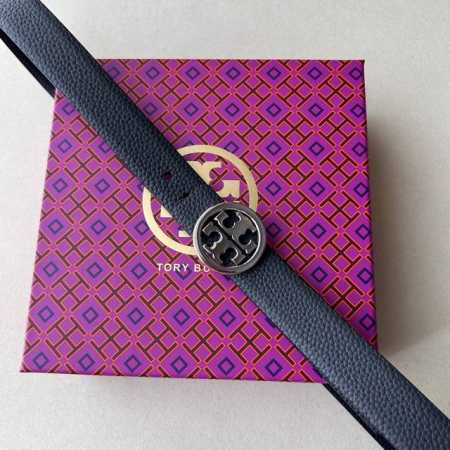Bur The latest jeans from the store. The fabric, style and workmanship are super - Click Image to Close