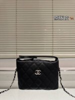 Replica caviar pattern Chanel lunch box | lunch box silver stars let me see your