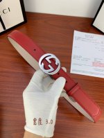 Gucci This slim belt is made of shaved small-grain cowhide leather and features