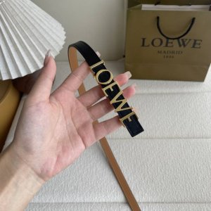 Troewe New Smooth Cowhide Leather Belt, Decorated With Metal Loewe Logo, 1.5Cm W