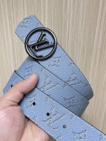 4.0 New Style Of The Season, One Side Is Imported Calfskin, The Other Side Is
