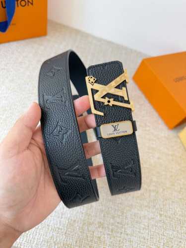 Product Name: Lv..Louis..Vuitton belt original Model: Buckle, classic pure stee