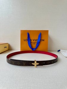 This 2.0-Inch Wide Lv Iconic Belt Reimagines Traditional Elements With A Modern