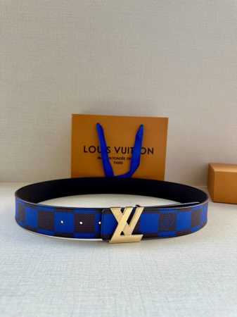 Special Edition This 4.0-Inch Wide Lv Initiales Double-Sided Belt From The Sprin - Click Image to Close