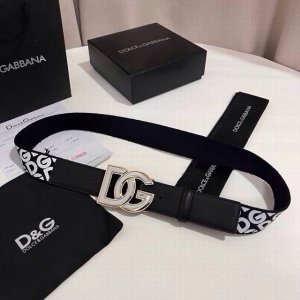 Dolce & Gabbana's new calfskin belt, an elegant and simple accessory, adorned w