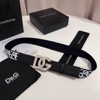 Dolce & Gabbana's new calfskin belt, an elegant and simple accessory, adorned w