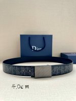 Width 4.0cm This 40mm reversible belt combines elegant sophistication with moder