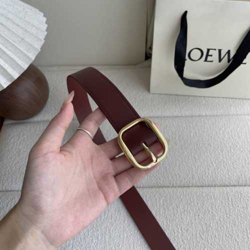 Special Loewe new soft vegetable tanned cowhide leather belt, the leather has be
