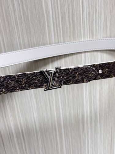 Lv The Mini Flowergram double-sided belt is made of stitched leather and Monogra