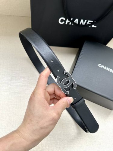 Width 3.0Cm Chanel imported soft calfskin with clear texture Hardware accessorie