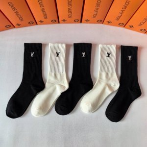 Specially packaged Louis Vuitton new cashmere embroidered mid-length slouch sock