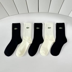 Special packaging for Lacoste's new cashmere mid-length slouch socks! Five pairs