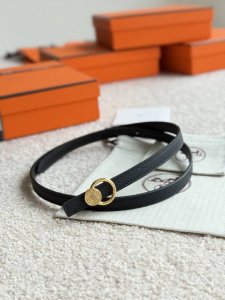 Oscar. This Hermes women's belt, featuring exquisite hardware and imported Togo