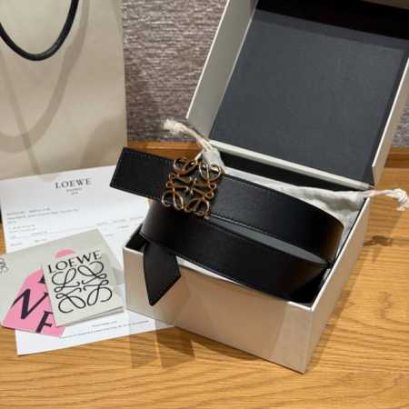 New Women's Belt Ewe Classic Logo Belt, Very Practical Smooth Calfskin Reversibl - Click Image to Close